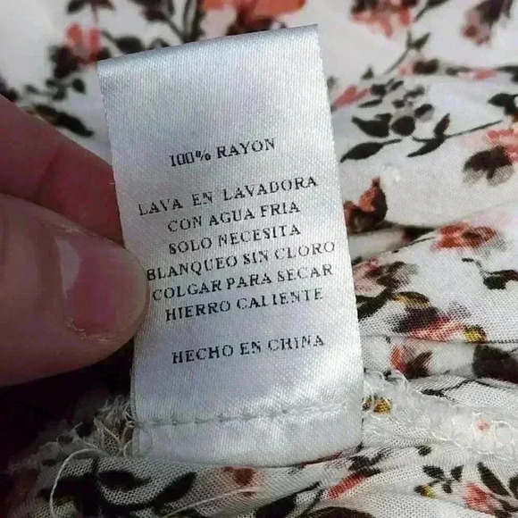 Sadie & Sage Boho Floral Two Piece Set Size S/M - Picture 8 of 14